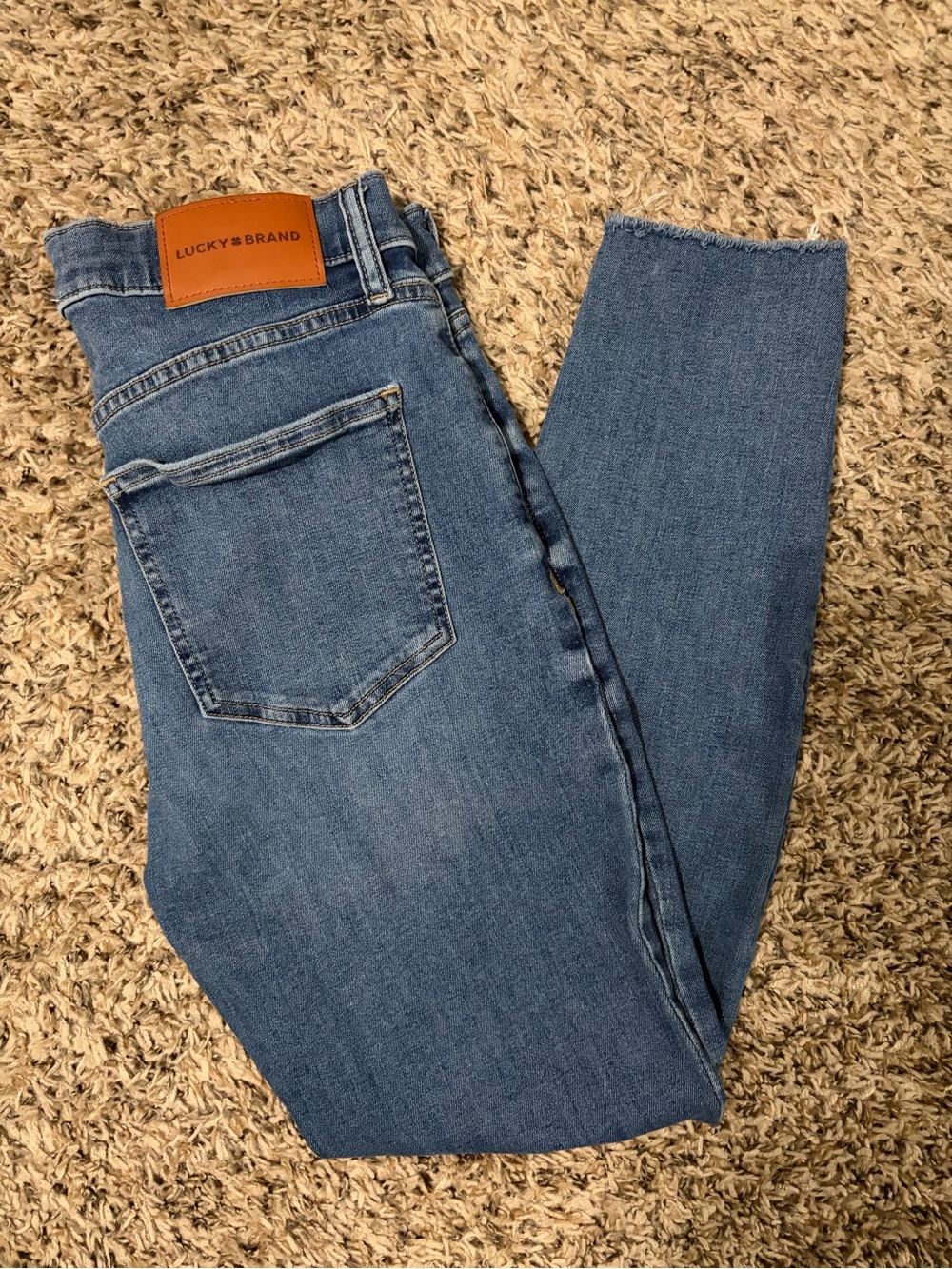 Lucky Brand Women's Light Blue Ankle Skinny Jeans with Frayed Hem